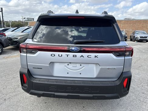 New 2026 Subaru Outback Limited image 4