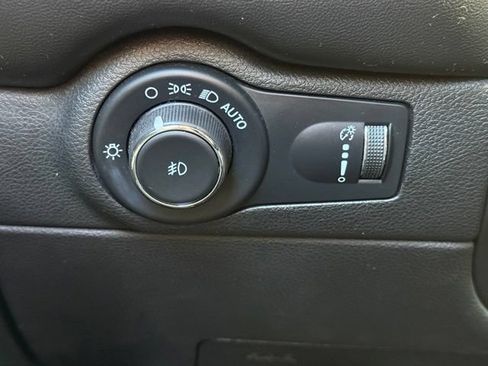 Used 2022 Dodge Durango R/T AWD/4WD image 25