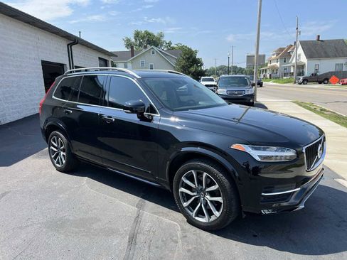 Used 2019 Volvo XC90 T5 Momentum w/ Protection Package Premier image 6
