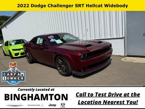 Used 2022 Dodge Challenger SRT Hellcat RWD image 2