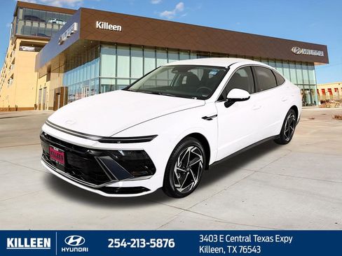 New 2026 Hyundai Sonata SEL image 3