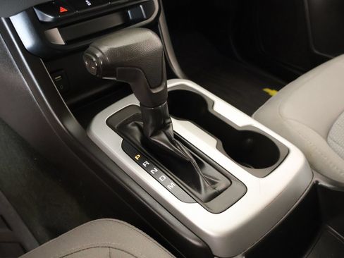 Used 2016 Chevrolet Colorado LT RWD image 8