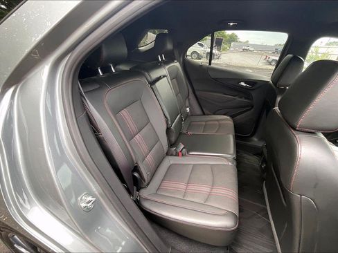Used 2024 Chevrolet Equinox RS w/ LPO, Floor Liner Package FWD image 24