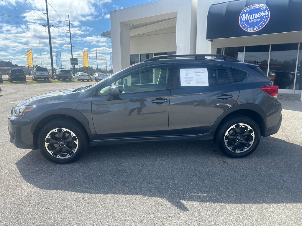 Used 2021 Subaru Crosstrek 2.0i Premium AWD/4WD image 2