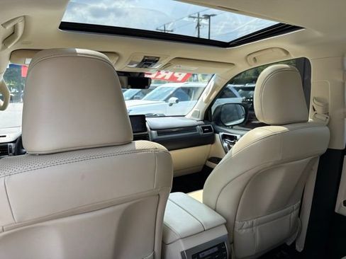 Used 2023 Lexus GX 460 Luxury w/ Sport Design Package AWD/4WD image 33