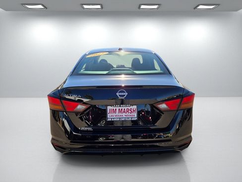 Used 2025 Nissan Altima 2.5 S image 5