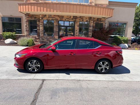 Used 2021 Nissan Sentra SV FWD image 2