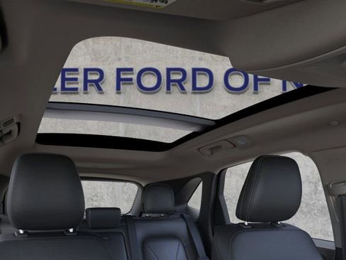 New 2025 Ford Escape Platinum w/ Premium Technology Package image 22