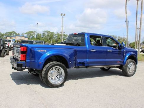 Used 2026 Ford F450 Platinum w/ Platinum Plus Package image 13