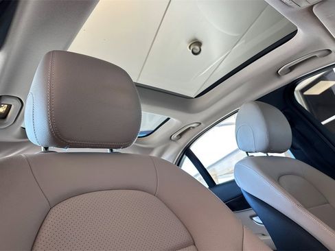 Used 2017 Mercedes-Benz C 300 Sedan image 13