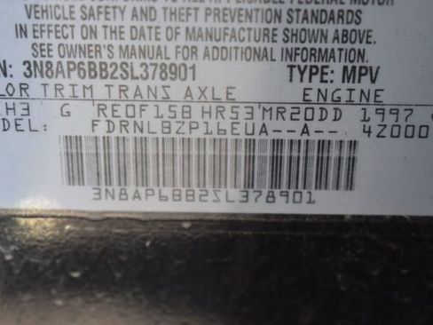 Used 2025 Nissan Kicks S image 14