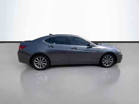 Used 2018 Acura TLX FWD image 4