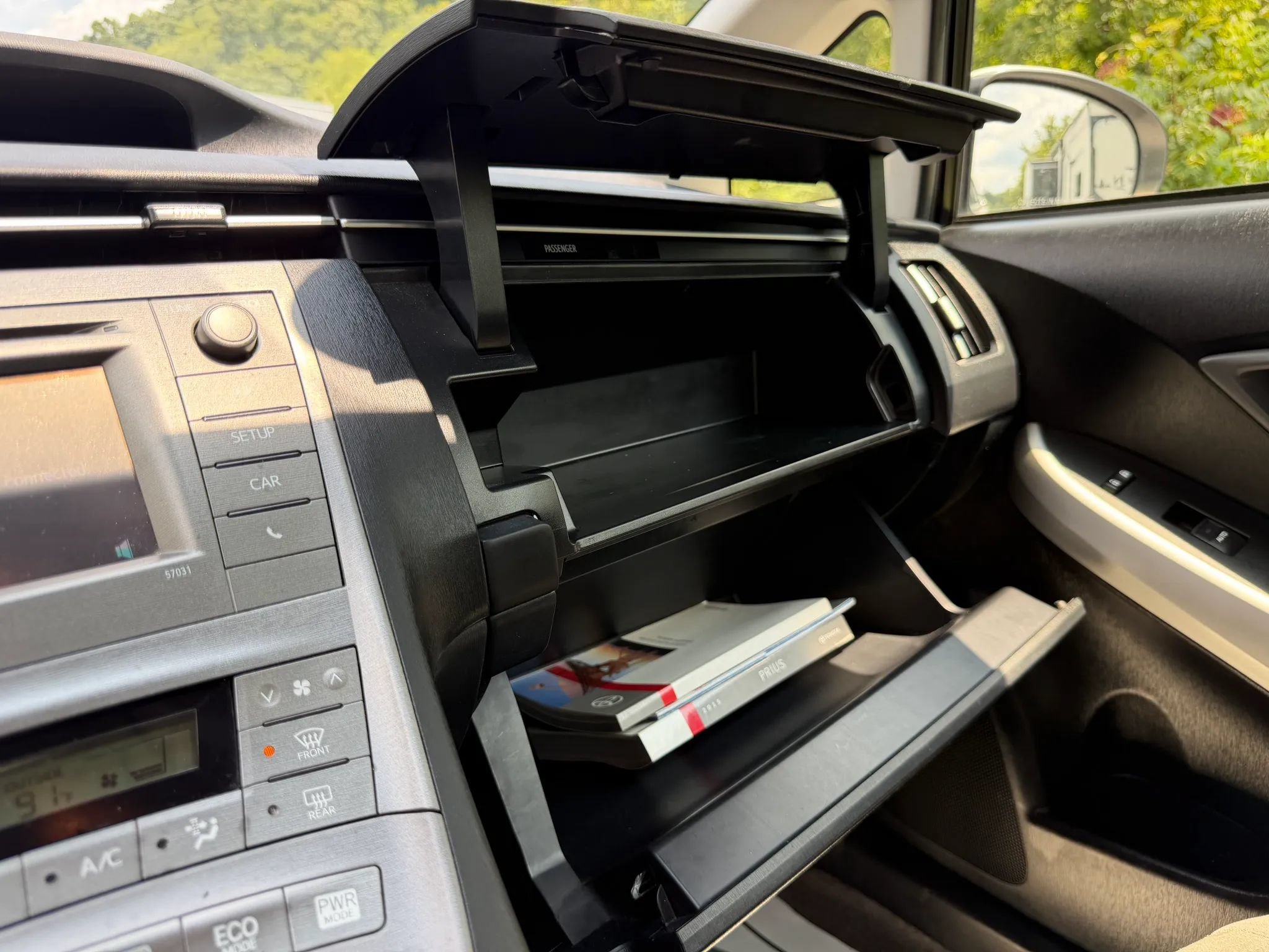 Used 2015 Toyota Prius Two FWD image 36