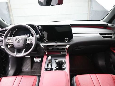 Used 2025 Lexus RX 500h F Sport w/ Convenience Package image 24