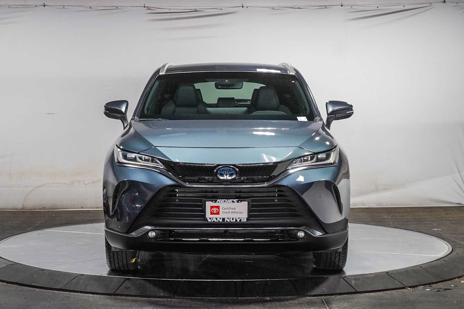 Certified 2023 Toyota Venza XLE AWD/4WD image 7