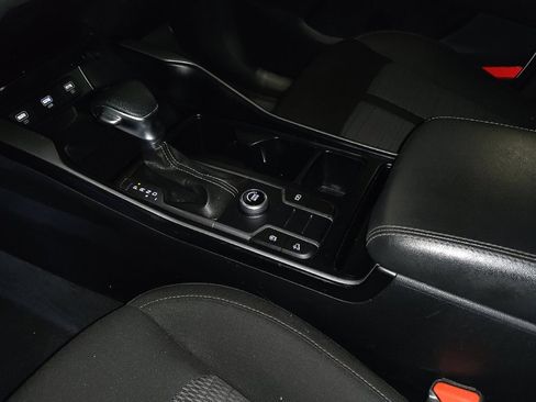 Used 2022 Kia Sorento LX image 26