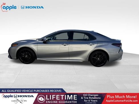 Used 2023 Toyota Camry XSE image 8