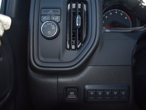 New 2025 Chevrolet Silverado 2500 W/T w/ WT Convenience Package image 18