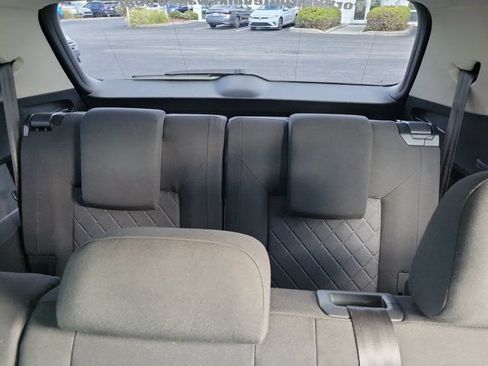 Used 2021 Volkswagen Atlas S FWD image 14