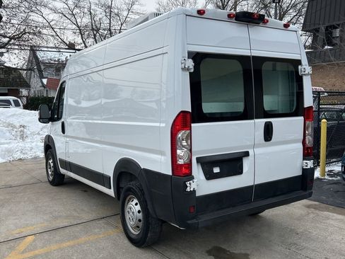 Used 2019 RAM ProMaster 2500 image 6