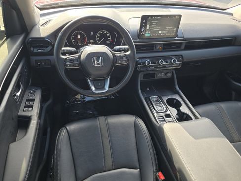 Certified 2023 Honda Pilot Touring image 28
