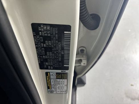 Used 2023 Kia EV6 Wind w/ Wind Technology Package AWD/4WD image 37