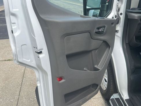 Used 2025 Ford Transit 250 Low Roof w/ Exterior Upgrade Package RWD image 22