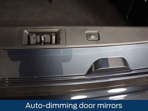 New 2025 Ford Expedition Max Platinum w/ Driver's Package image 58