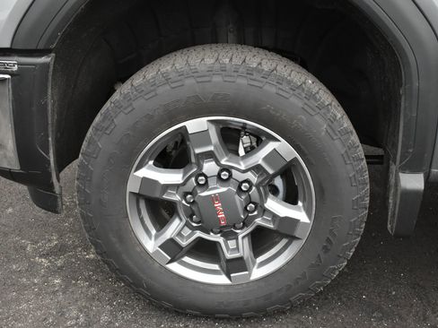 Used 2026 GMC Sierra 2500 SLE w/ SLE Value Package; image 11