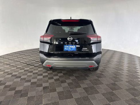 Used 2022 Nissan Rogue SV image 8