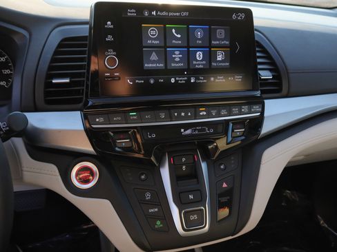 Certified 2025 Honda Odyssey EX-L image 19