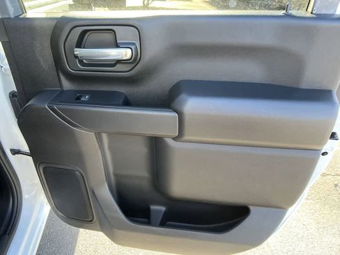 New 2025 GMC Sierra 3500 Pro w/ Convenience Package image 16