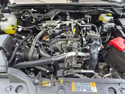 Used 2025 Ford Ranger XLT w/ Equipment Group 301A High AWD/4WD image 22