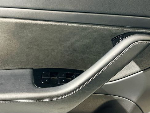 Used 2020 Tesla Model 3 Long Range AWD/4WD image 14
