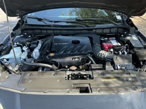 Used 2024 Nissan Altima 2.0 SR FWD image 12