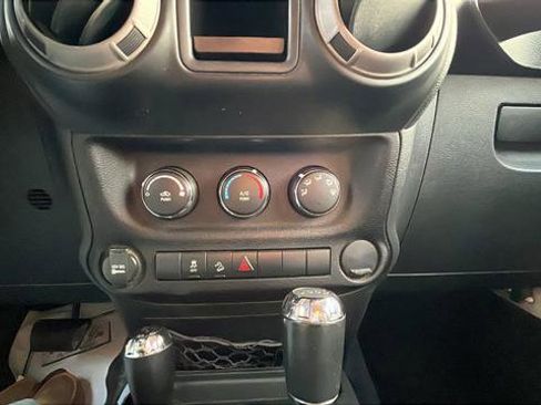 Used 2011 Jeep Wrangler Sport image 16