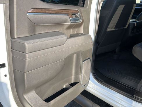 Certified 2025 Chevrolet Silverado 1500 LT Trail Boss w/ Convenience Package II AWD/4WD image 19