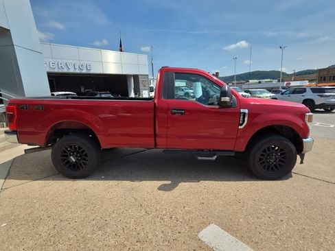 Used 2021 Ford F250 XLT w/ XLT Value Package AWD/4WD image 8