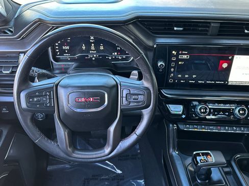 Used 2022 GMC Sierra 1500 AT4X AWD/4WD image 17