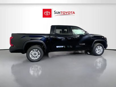 New 2026 Toyota Tundra SR5 w/ SR5 Convenience Package