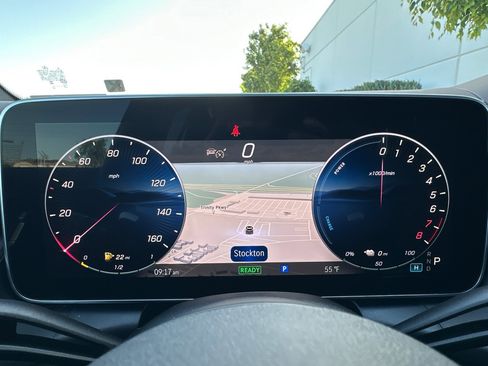 New 2026 Mercedes-Benz GLC 350e 4MATIC image 25