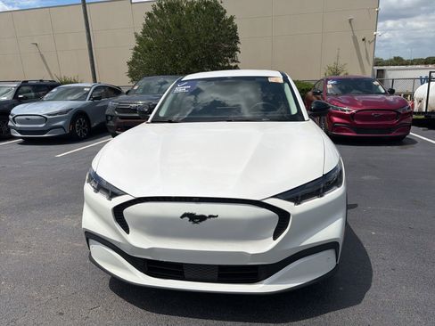 Used 2025 Ford Mustang Mach-E Select w/ Comfort Package Lite image 15