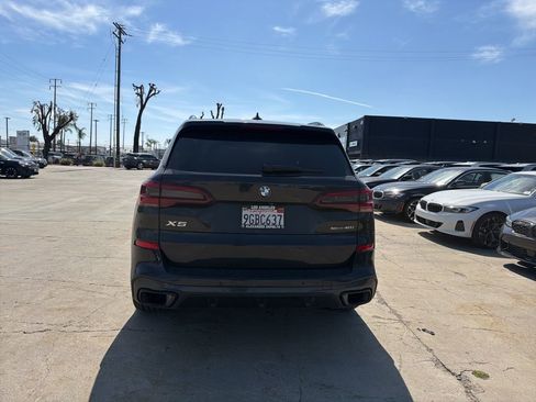Used 2023 BMW X5 sDrive40i w/ M Sport Package image 4