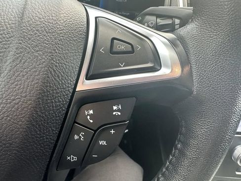Certified 2023 Ford Edge SEL AWD/4WD image 14