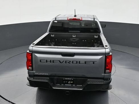 Used 2025 Chevrolet Colorado Z71 AWD/4WD image 15