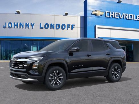 New 2026 Chevrolet Equinox LT image 2