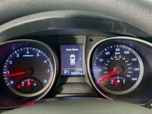 Used 2016 Hyundai Santa Fe Sport image 16