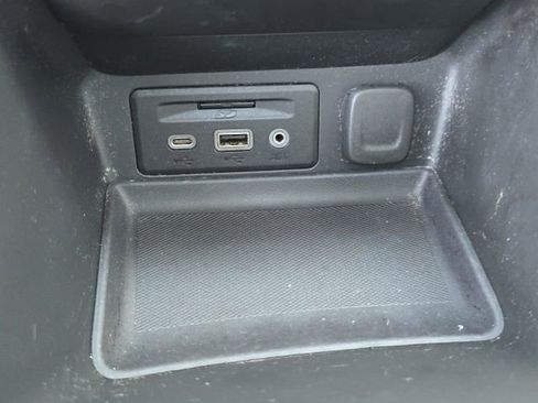 Used 2023 GMC Terrain Denali image 30