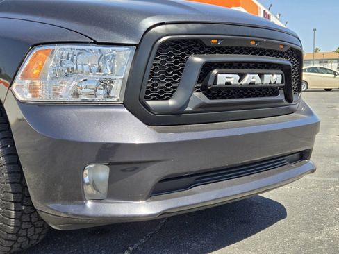 Used 2018 RAM 1500 Express RWD image 5