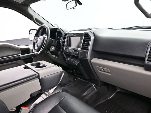 Used 2019 Ford F150 XLT image 29